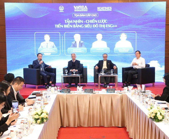 Hội thảo "Tiến biển bằng siêu đô thị ESG++: Chiến lược đầu tư bền vững"