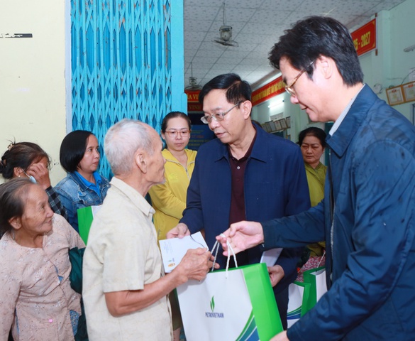 Nghĩa tình Petrovietnam: Bền bỉ đồng hành, sẻ chia với những mảnh đời khó khăn