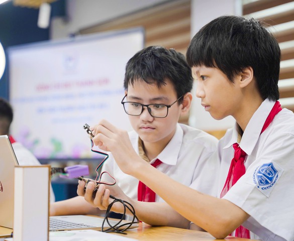 STEM Innovation Petrovietnam: Thắp sáng "nguồn năng lượng tri thức" cho tương lai đất nước