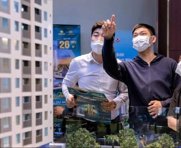 Vì sao nhiều ngân hàng dừng gói vay cho người trẻ mua nhà?