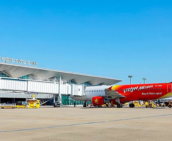 Chưa đầy một tuần nữa, Việt Nam sẽ khai thác trở lại một sân bay quốc tế, thu phí ô tô không dùng tiền mặt