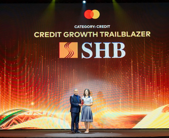 SHB nhận “cú đúp” giải thưởng từ Mastercard cho thẻ tín dụng cá nhân và doanh nghiệp 2025