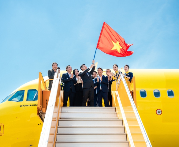 Khát vọng bầu trời và tầm nhìn của Bầu Hiển