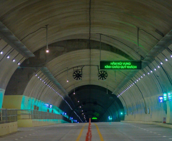 Đường hầm xuyên núi dài thứ 4 Việt Nam sắp được mở rộng lên gấp rưỡi