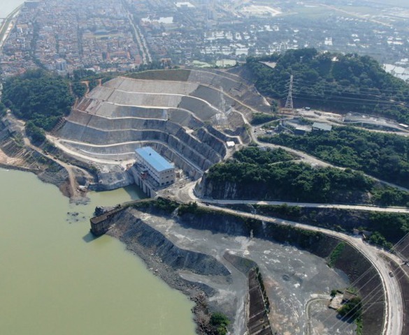 Gần 4ha đất rừng được chuyển đổi, nhường chỗ mở rộng nhà máy thủy điện hơn 30 năm tuổi từng lớn nhất Đông Nam Á