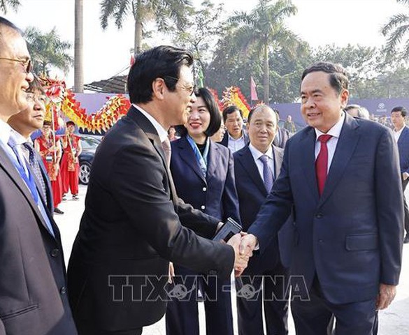 Chủ tịch Quốc hội dự Lễ khởi công Dự án Trục Đại lộ Cảnh quan sông Hồng