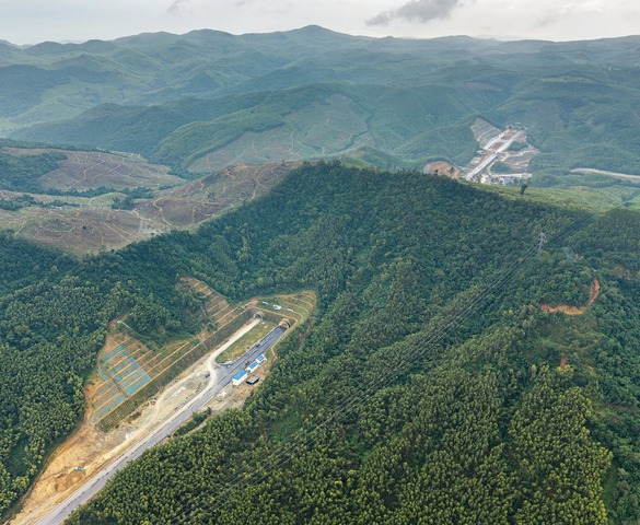 Đèo Cả khánh thành dự án thành phần hơn 20.000 tỷ lớn nhất cao tốc Bắc - Nam