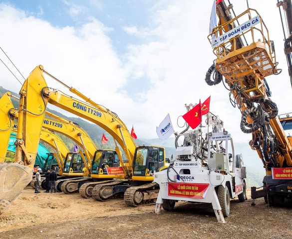 Đèo Cả: Khởi công, thông tuyến và khánh thành loạt công trình trọng điểm