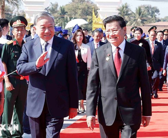 Tổng Bí thư dự Lễ khánh thành Công viên Hữu nghị Lào - Việt Nam ở Vientiane