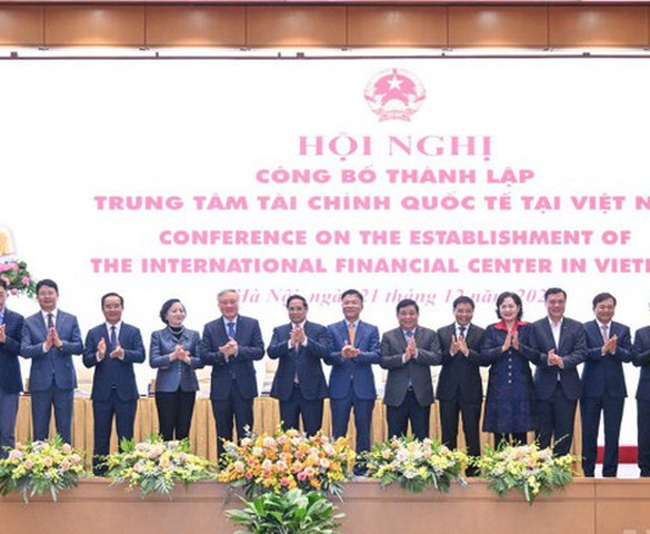 Thủ tướng Phạm Minh Chính chủ trì Hội nghị công bố thành lập Trung tâm tài chính quốc tế tại Việt Nam