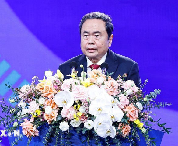 Lan tỏa cảm hứng, củng cố niềm tin xã hội vào sức mạnh của khoa học công nghệ