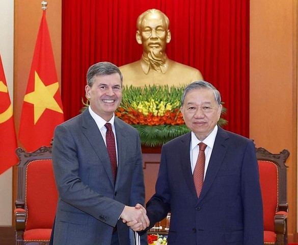 Việt Nam luôn coi trọng quan hệ hợp tác truyền thống tốt đẹp với Nga