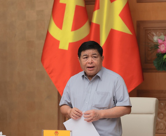 Nghiên cứu, đề xuất ban hành Nghị quyết của Bộ Chính trị về phát triển doanh nghiệp Nhà nước