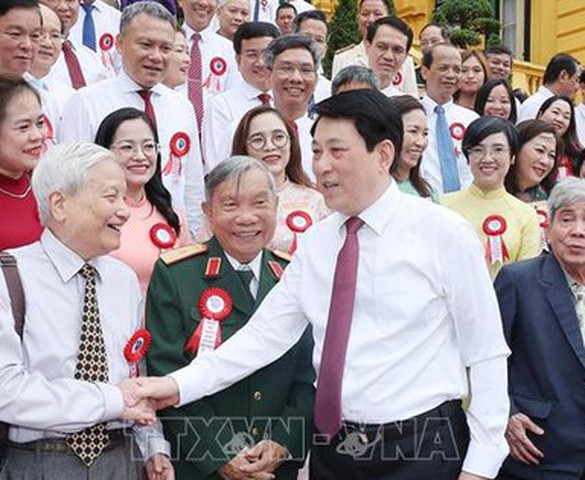 Chủ tịch nước: Báo chí phải luôn là người đồng hành tỉnh táo và tin cậy cùng đất nước bước vào kỷ nguyên mới