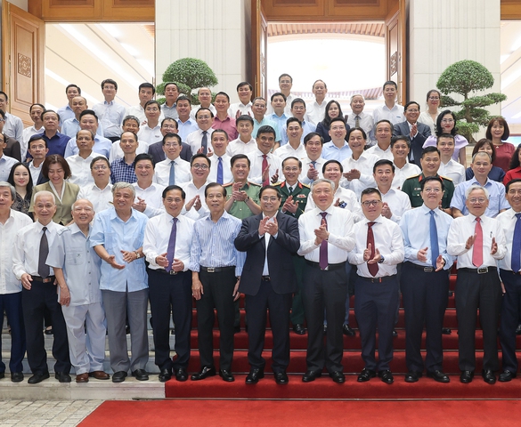 Thủ tướng: Báo chí cách mạng tiếp tục phát huy truyền thống trăm năm với "tâm sáng - lòng trong - bút sắc"