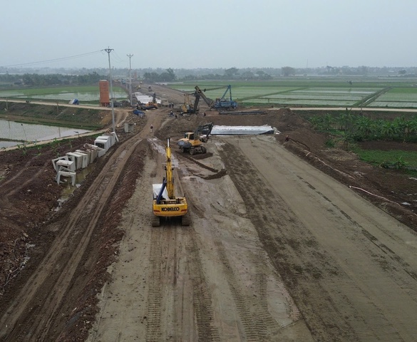 Quảng Ninh: Đảm bảo nguồn cung vật liệu san lấp cho các dự án