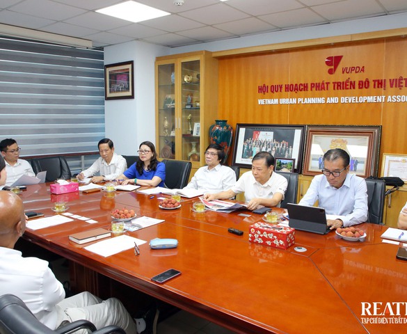 VNREA, VUPDA, ACVN và Công ty TNHH MMI ASIA họp bàn về hợp tác tổ chức Triển lãm EXPO REAL Châu Á Thái Bình Dương 2026