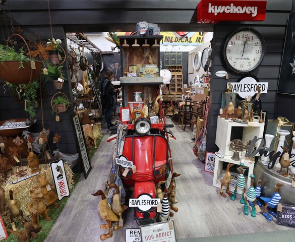 Photo Travel: "Mua cũ, dùng lại", những điểm hẹn thú vị tại Melbourne