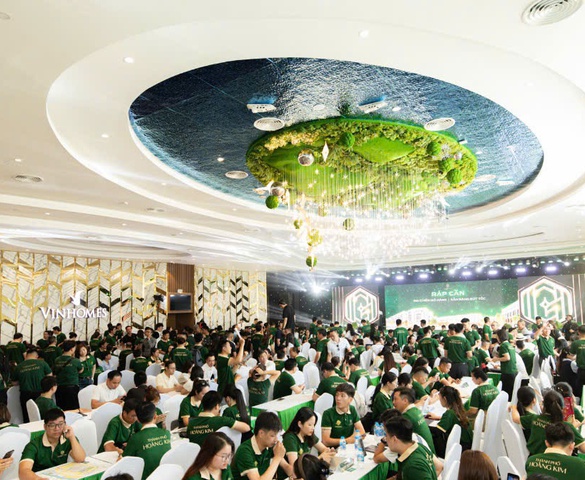 Đất Xanh Miền Bắc ghi dấu ấn tại đợt mở bán đầu tiên của Vinhomes Golden City