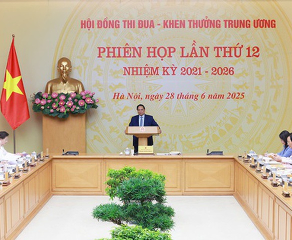 Thủ tướng: Phát động phong trào toàn dân thi đua làm giàu và đóng góp xây dựng đất nước