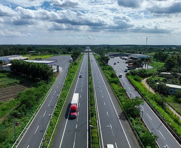 Khẩn cấp ‘lên đời’ cao tốc huyết mạch kết nối đến siêu sân bay của Việt Nam
