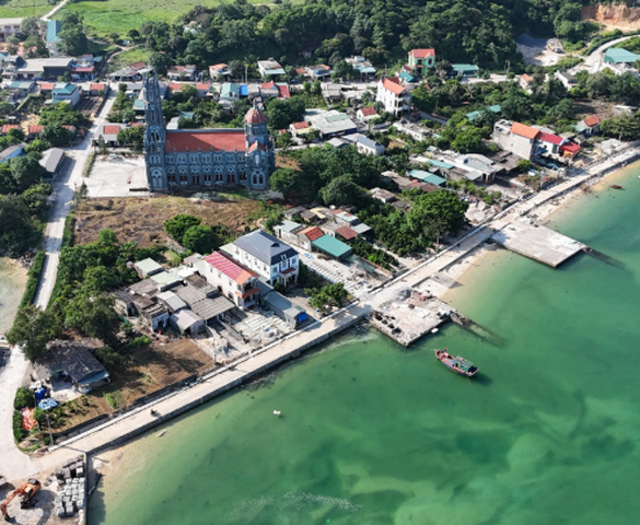 Nơi duy nhất Việt Nam được dựng tượng Bác Hồ khi Bác đang còn sống chính thức trở thành đặc khu của đất nước