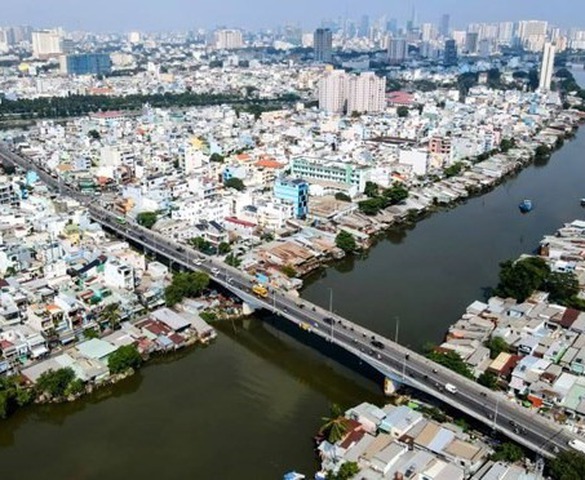 TP. HCM chuẩn bị di dời gần 15.000 căn nhà của 10 phường, 'lột xác' 8 tuyến kênh ô nhiễm giữa lòng đô thị