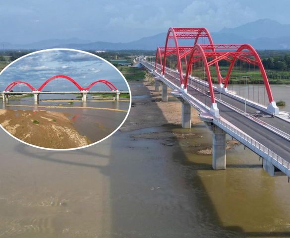 Sắp thông xe cầu vòm thép trăm tỷ đầu tiên ở Quảng Ngãi