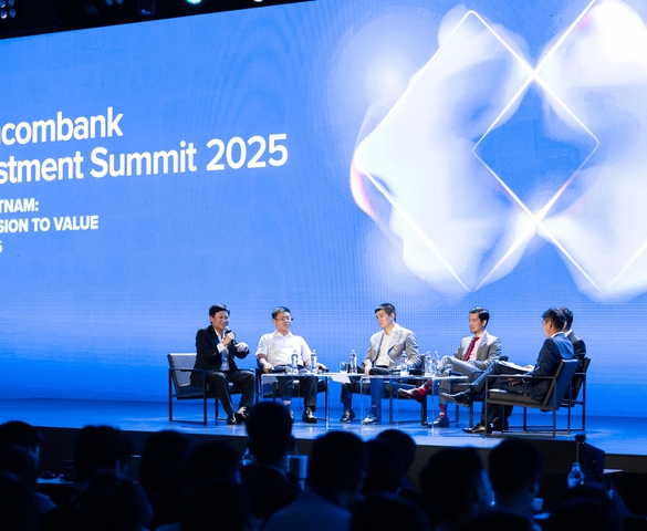 Techcombank Investment Summit 2025: “Việt Nam mới - Tầm nhìn kiến tạo giá trị”