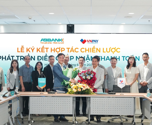 ABBANK và VNPAY hợp tác triển khai gói giải pháp thanh toán số tiện ích tại các điểm thanh toán