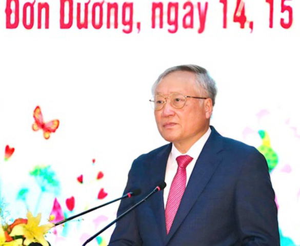 Phó Thủ tướng Thường trực Nguyễn Hòa Bình dự và chỉ đạo Đại hội điểm cấp xã của tỉnh Lâm Đồng