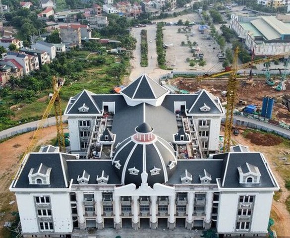 Chỉ hơn 1 tháng nữa, địa phương giáp nhiều tỉnh thành nhất Việt Nam sẽ khánh thành nhà văn hóa nghệ thuật quy mô 1.000 chỗ ngồi
