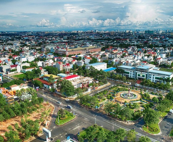 ‘Siêu phường’ đông dân nhất TP. HCM: Giá nhà ở ngưỡng dễ chịu, là ‘vùng đất hứa’ của bất động sản thành phố