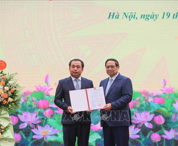 Thủ tướng Phạm Minh Chính trao Quyết định bổ nhiệm quyền Bộ trưởng Bộ Nông nghiệp và Môi trường