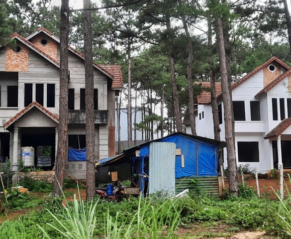 ‘Đà Lạt thứ 2’ tồn tại la liệt biệt thự bỏ hoang: Lãng phí, làm xấu hình ảnh du lịch địa phương