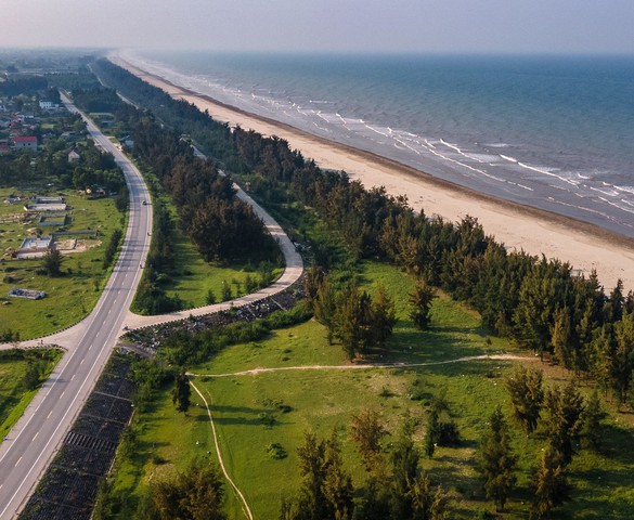 Đến cuối năm 2025, Việt Nam sẽ hoàn thiện hơn 1.600km đường ven biển