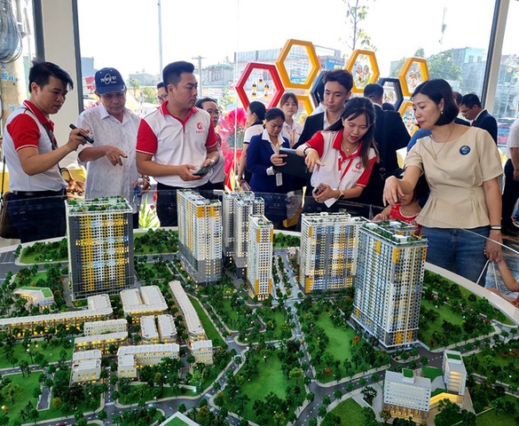 Doanh nghiệp môi giới bất động sản oằn mình trước áp lực ký quỹ, giữ chỗ