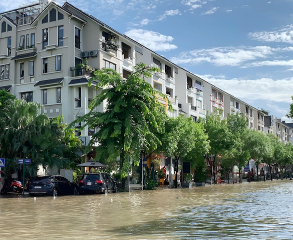 Khu đô thị cứ mưa là ngập của Thủ đô: Bất động sản chạm ngưỡng 200 triệu đồng/m2
