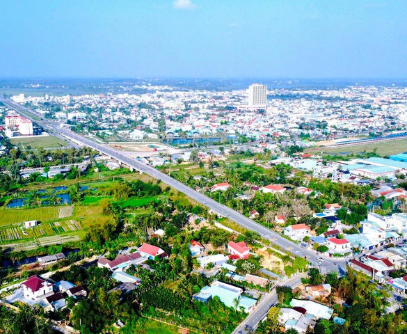 Bộ Nông nghiệp và Môi trường hỗ trợ các địa phương thực hiện nhiệm vụ trong lĩnh vực đất đai như thế nào?