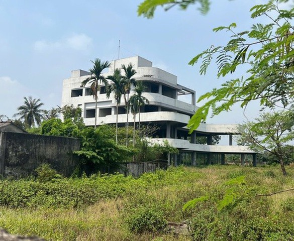 Tổ hợp thương mại dịch vụ 200 tỷ trên đất nhà máy bia bỏ hoang nhiều năm, tương lai vẫn vô định