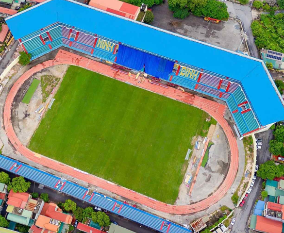 Sân vận động sức chứa 25.000 chỗ ngồi đạt tiêu chuẩn SEA Games tại Ninh Bình ‘lên đời’ long lanh trước ngày diễn ra trận đấu lịch sử