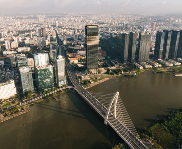 Trung tâm tài chính quốc tế đầu tiên thông với ga ngầm metro có gì đặc biệt?