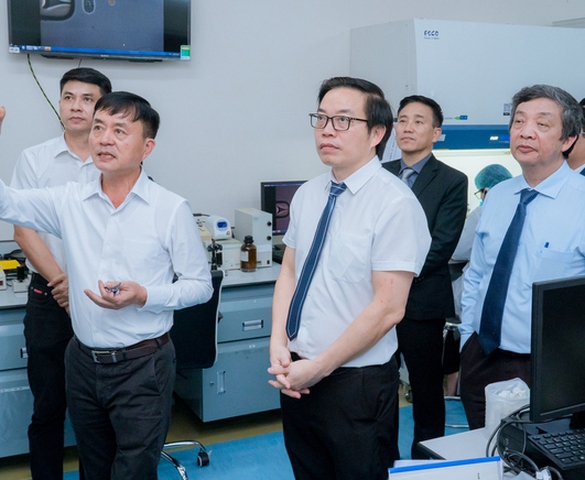Vinmec và Đại học Quốc gia TP.HCM hợp tác chiến lược: Hợp lực phát triển nhân lực y tế chất lượng cao