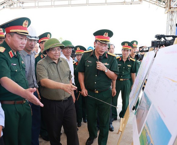 Thủ tướng kiểm tra, thúc đẩy triển khai các dự án hạ tầng trên địa bàn Phú Thọ