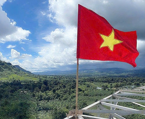 T&T Group hoàn thành đường dây truyền tải điện gió Savan 1 về Việt Nam trước thềm Đại lễ A80