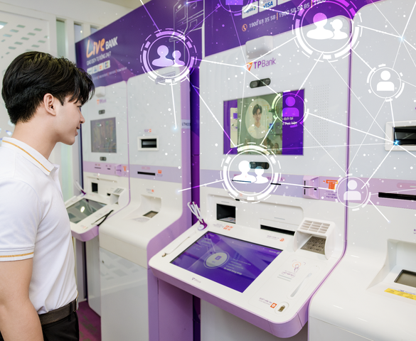 TPBank - Từ lựa chọn số hóa trong khó khăn đến khát vọng E-Vietnam