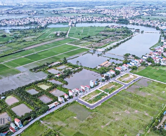 Sôi động đấu giá đất: Ngân sách "phình to" nhưng thị trường cũng tiềm ẩn rủi ro?