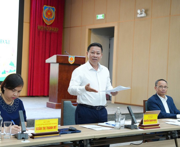 Vướng mắc lớn nhất nằm ở khâu triển khai thi hành Luật Đất đai