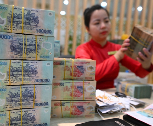 Tín dụng tăng kỷ lục nhưng đâu là cơ chế hấp thụ vốn hiệu quả?