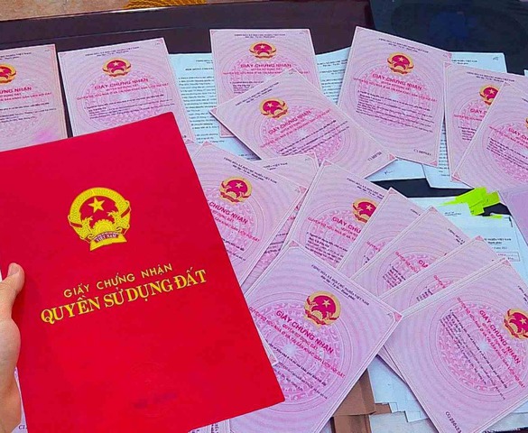 Từ giờ, ‘sổ trắng’, ‘sổ xanh’ vẫn được công nhận để cấp sổ đỏ